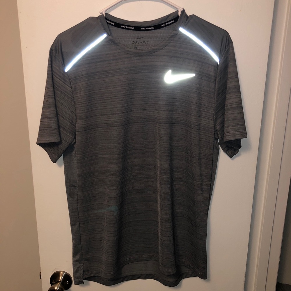 Nike dri-fit tshirt